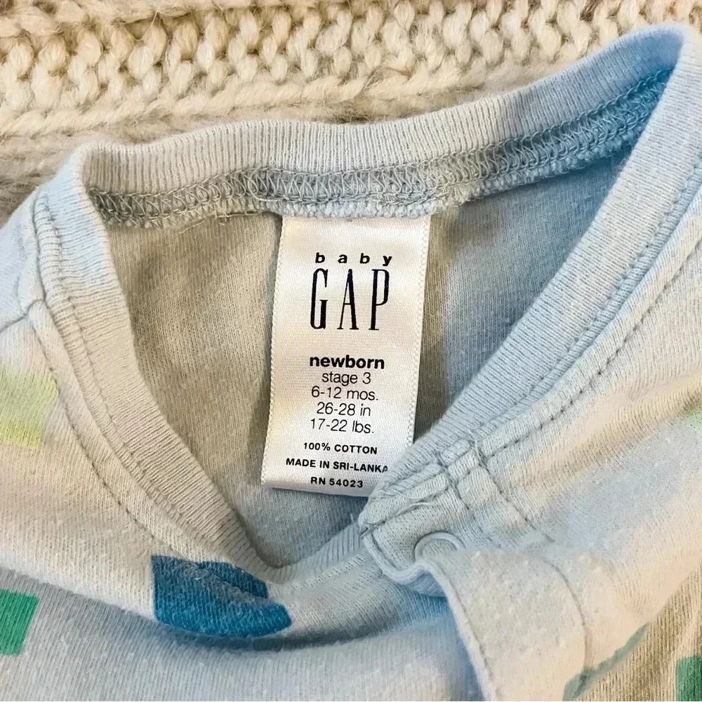 GAP Baby‎ 6-12 months romper​